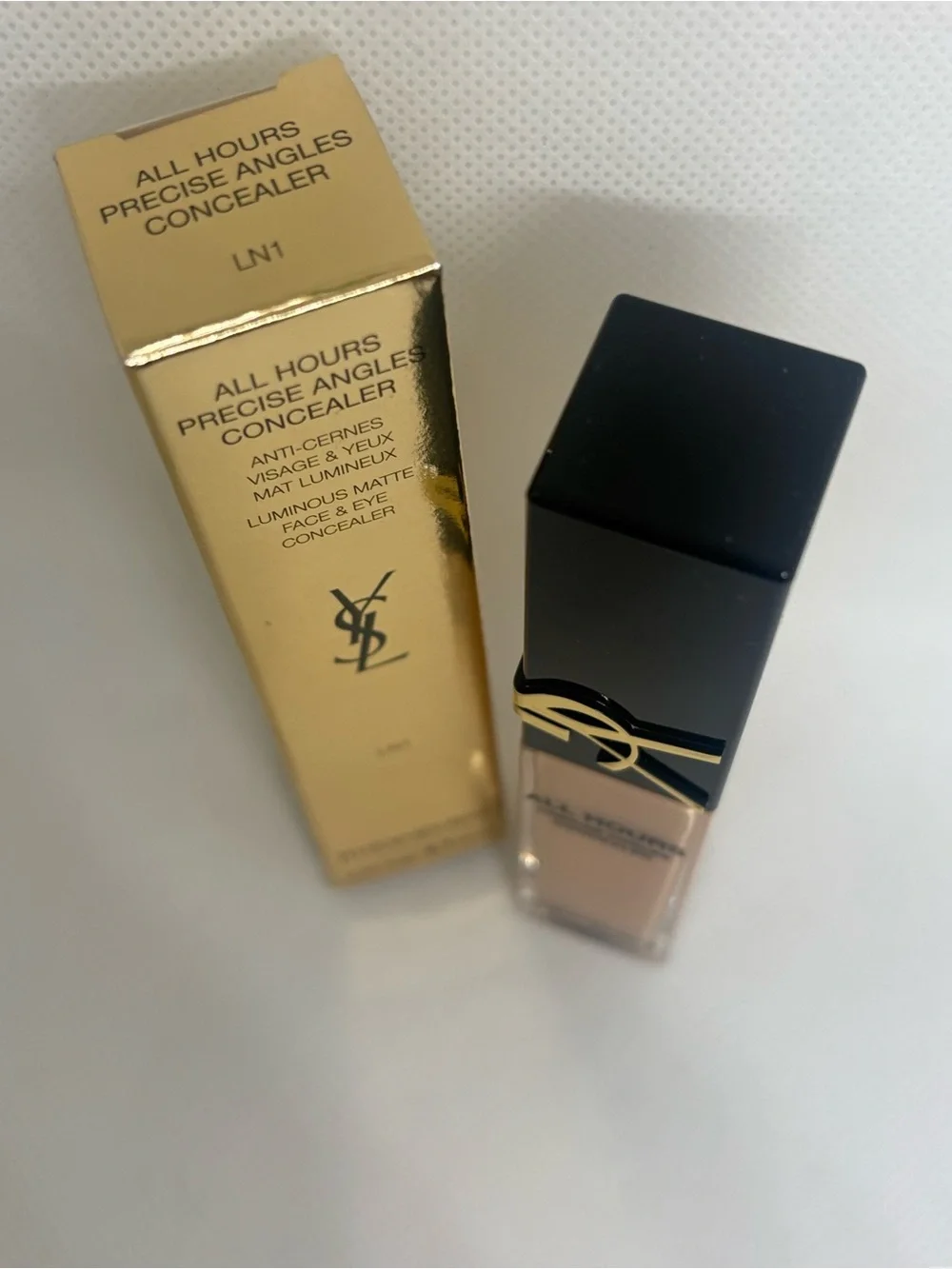 Yves Saint Laurent All Hours Precise Angles Concealer -# LN1 light Neutral